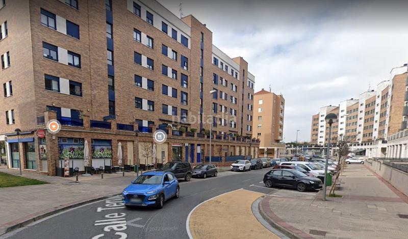 Foto 7539599e-2854-4248-8aa4-ef01e149dc40. Car parking in Los Lirios Logroño