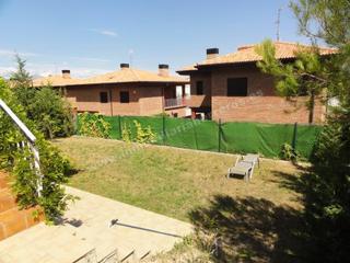 Chalet  Salvatierra agurain. Chalet en venta en oyon  oion, 5 dormitorios.
