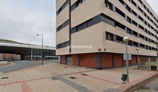 Local Comercial  Miguel delibes. Local com. en venta en cascajos.
