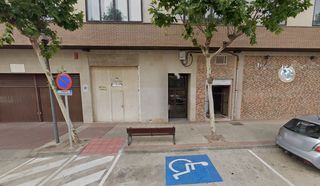 Local Comercial en San Adrián. Local com. en venta en parque san miguel.