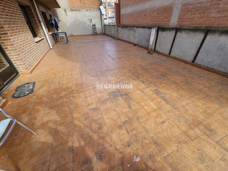 Foto 66753c7f-1061-41a4-b391-33b7685a5858. Casa a schiera con riscaldamento parcheggio in Villamediana de Iregua
