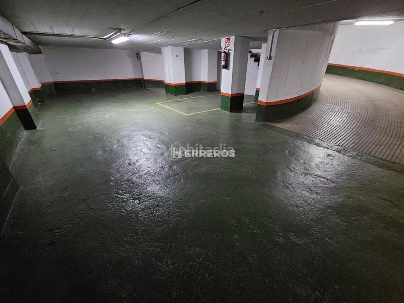 Foto 00966aa9-8888-419f-b4d2-ef07b2434ad9. Car parking in Gran Via 14 in Gran Via Logroño