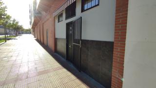Local commercial  Carretil. Local en venta en portillejo, 1 dormitorio.