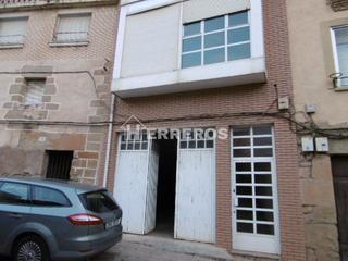 Local Comercial  Castejon. Local en venta en cenicero.