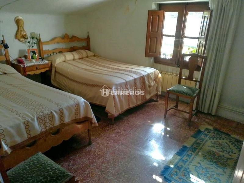 Foto dbb62d77-6c82-4acf-b034-36a2beff9041. Casa adosada  en venta en los molinos de ocon, 4 dormitorios. en Ocón
