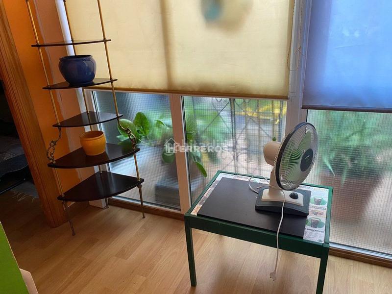 Foto f21ea2d4-de54-44dd-82b0-7b3ae972cda0. Piso  en venta en Casco Antiguo, 3 dormitorios. en Logroño