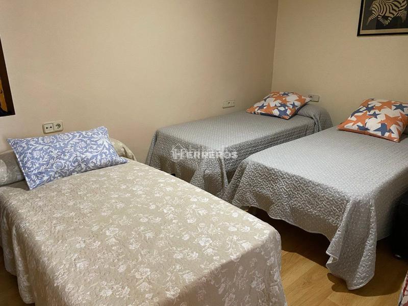 Foto fcfa0ea2-aadc-49b7-bc3e-8177d4ebbdc6. Piso  en venta en Casco Antiguo, 3 dormitorios. en Logroño