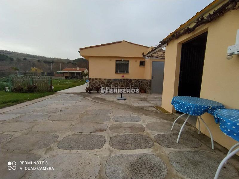 Foto 9833270b-842c-4dcb-b844-3fee95d1845b. Casa con riscaldamento parcheggio in Murillo de Río Leza