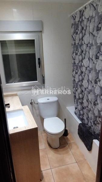 Foto 60c312cb-50a1-44d7-8992-32b99143ecc2. Apartament amb calefacció a La Portalada - Varea Logroño