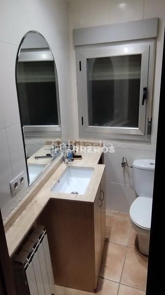 Foto acee8f68-40ac-4708-9b14-74306f5faf8b. Apartament amb calefacció a La Portalada - Varea Logroño