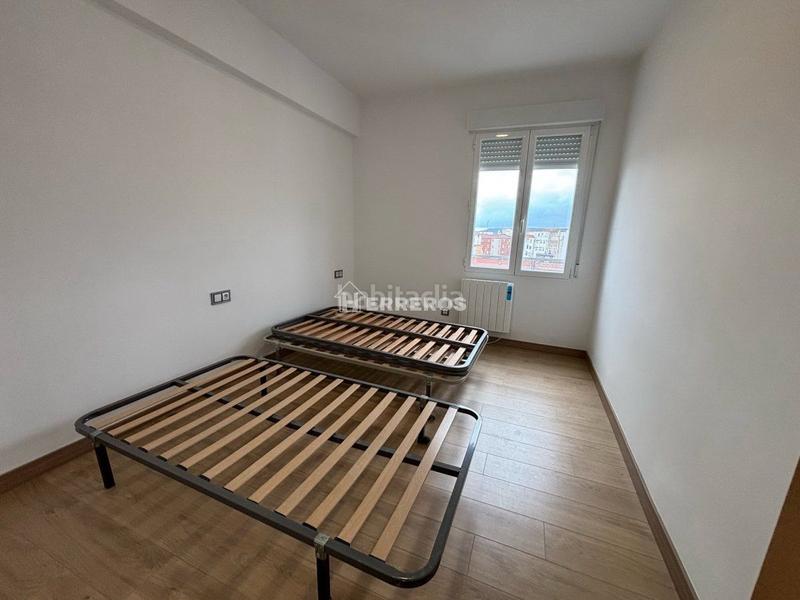 Foto 6f81f0fb-5407-4bca-b0f8-d02a0404999e. Apartament amb calefacció a Jesuitas Logroño