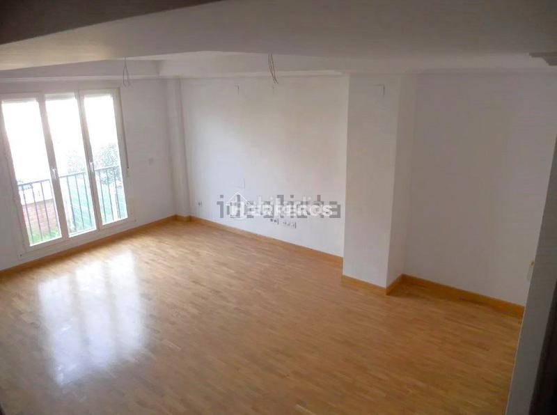 Foto e6286334-3c7d-4269-a181-c77ceecaa12d. Casa adossada amb calefacció aparcament a Navarrete