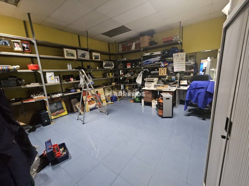 Foto 86188b59-f540-4a34-8adf-62c3d66950bd. Local comercial a Juzgados Logroño