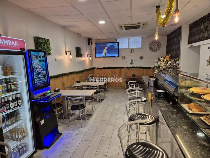 Foto 3378f531-8a4f-4b67-b2c7-573e0a580777. Trapasso locale commerciale in San Adrián Logroño