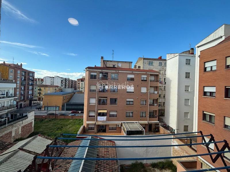 Foto 914a88c6-cc15-4d14-8341-345cc18a92a2. Appartement avec chauffage dans San Millán - Ayuntamiento Logroño