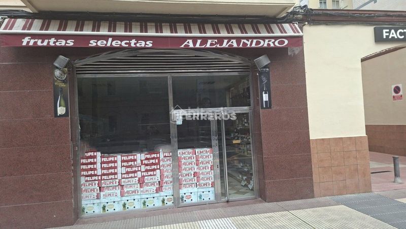 Foto 02256f12-d6c0-4cff-b4f1-723edfd21fc2. Local comercial a Oeste Logroño