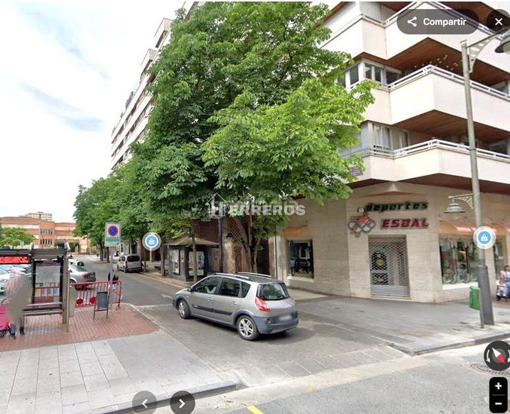 Foto 915eb4a9-a8db-46ff-b237-ddcd6d9f6064. Posto auto in Residencia Logroño