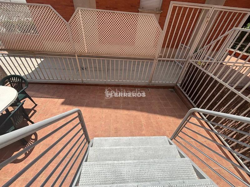 Foto 62a0f482-55c4-46a3-9191-85c38d46a607. Reihenhaus mit heizung parking pool in Portillejo - Valdegastea Logroño