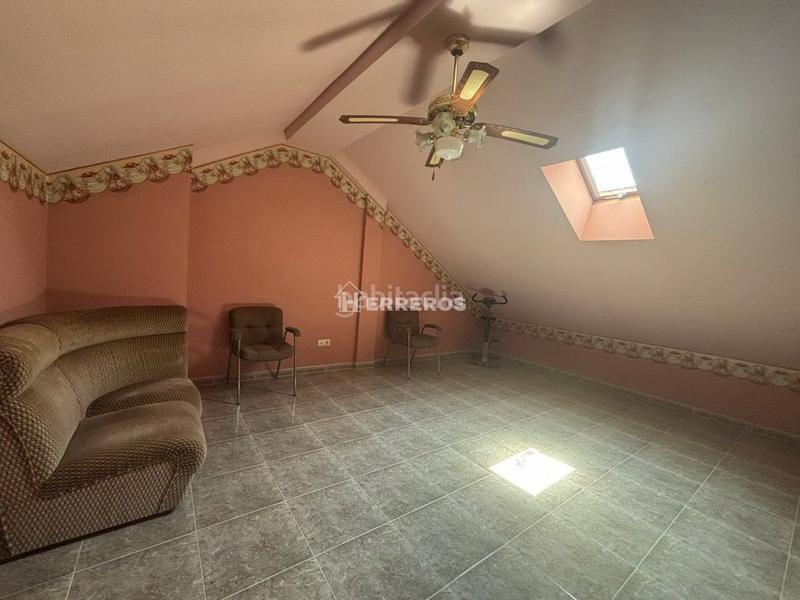 Foto be43c05d-5caf-4486-b1f3-696b18fd3987. Reihenhaus mit heizung parking pool in Portillejo - Valdegastea Logroño