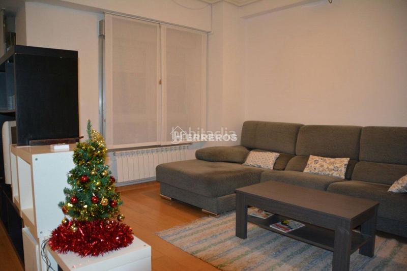 Foto 34012772-888d-4030-bc24-370bd154985d. Apartamento  en venta en centro, 2 dormitorios. en Logroño