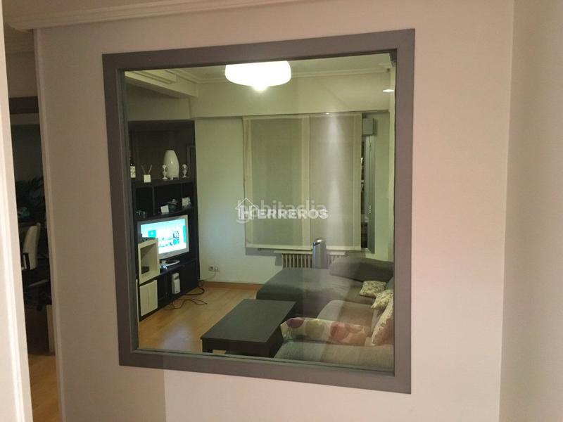 Foto 9d129468-7699-4407-8b45-398ebdc6bb58. Apartamento  en venta en centro, 2 dormitorios. en Logroño