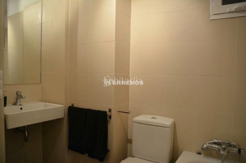 Foto d296a6c0-8bd6-44e9-a515-6a0d16218aef. Apartamento  en venta en centro, 2 dormitorios. en Logroño