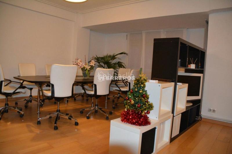 Foto e1b6f09d-0157-4ae2-9efc-34f8a149f268. Apartamento  en venta en centro, 2 dormitorios. en Logroño