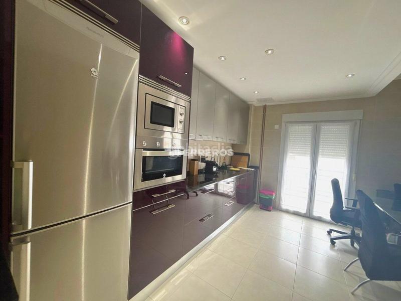 Foto 589976fc-327a-4854-a98e-8a45ee112bae. Flat with heating in Gran Via Logroño