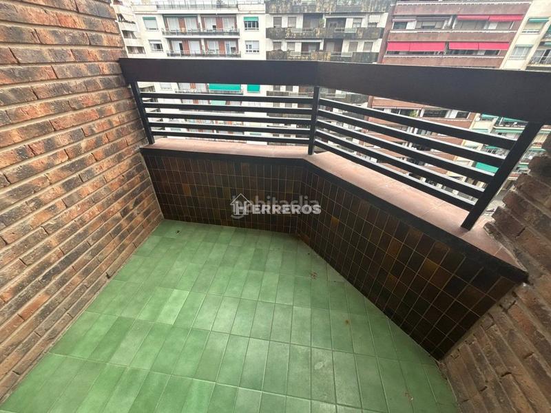 Foto 6309c0b5-fd9d-4b89-ad15-f1787135d15e. Flat with heating in Gran Via Logroño
