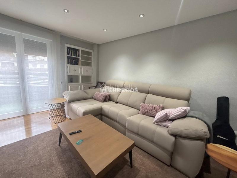 Foto 65a09255-9465-4930-8de4-a4ac189175cc. Flat with heating in Gran Via Logroño