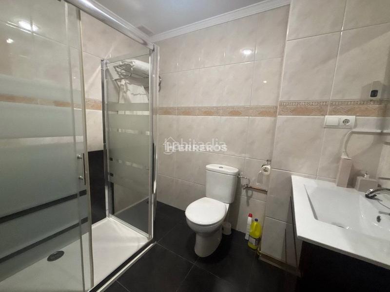 Foto e53705ce-dcae-462c-bc33-b654ec4e527b. Flat with heating in Gran Via Logroño
