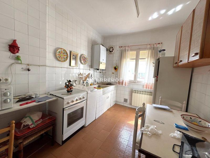 Foto de271e3b-833f-4fe8-9878-a7a02889ed60. Apartamento  en venta en centro, 2 dormitorios. en Logroño