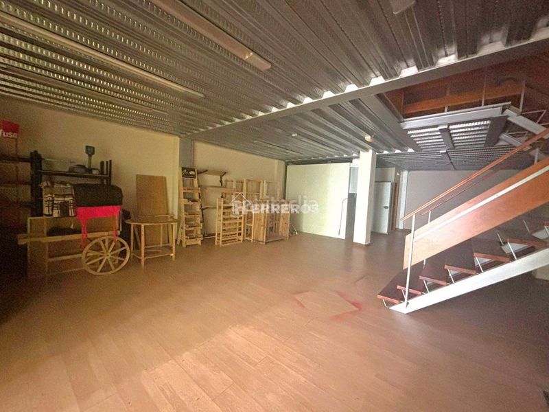 Foto 298d0b55-e2a7-49db-9f39-44c38059f528. Local comercial a Jesuitas Logroño