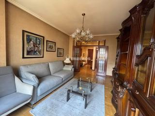 Piso  Menendez pelayo. Piso en venta en centro, 3 dormitorios.