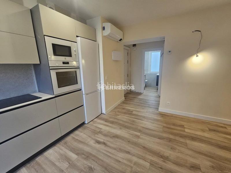 Foto 40dfa04e-b460-47ef-9f07-5c45770b8727. Piso  en venta en chile, 2 dormitorios. en Gran Via Logroño