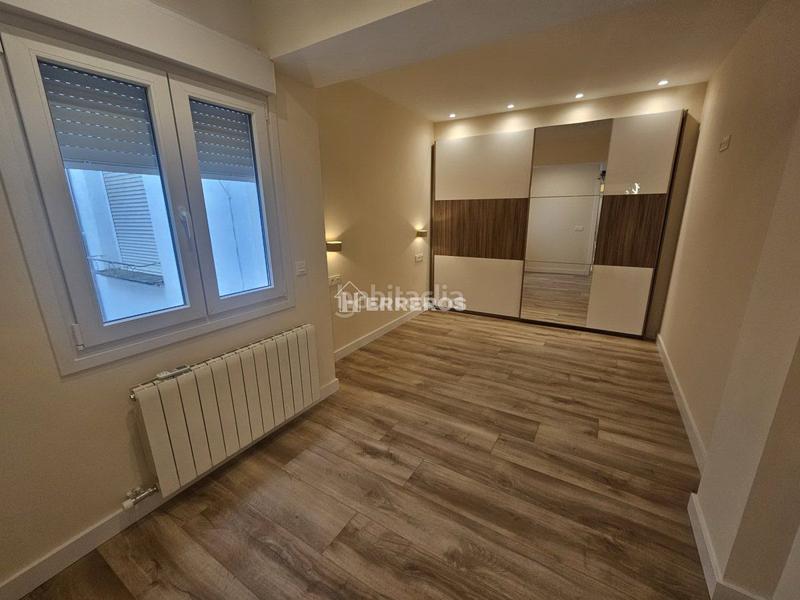 Foto a0f77741-4eaa-414d-9785-5af14ddab878. Piso  en venta en chile, 2 dormitorios. en Gran Via Logroño
