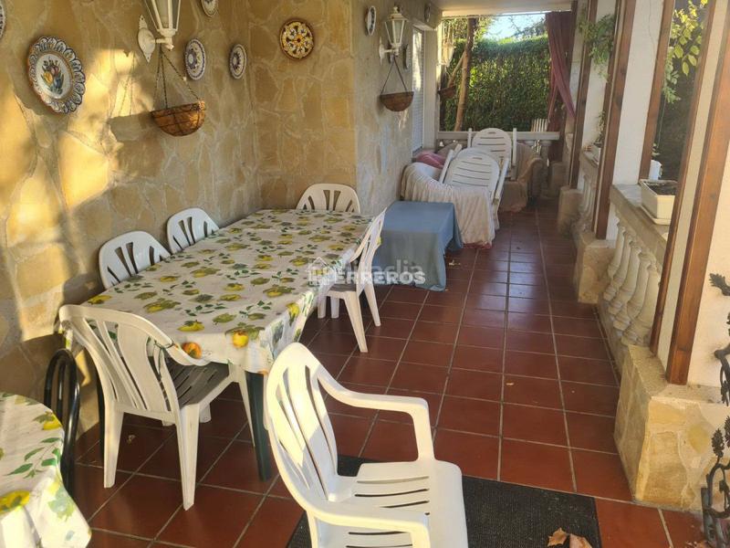 Foto 240074ab-b3c0-4347-9e85-890b2dd1d72a. Chalet  en venta , 5 dormitorios. en Anguciana