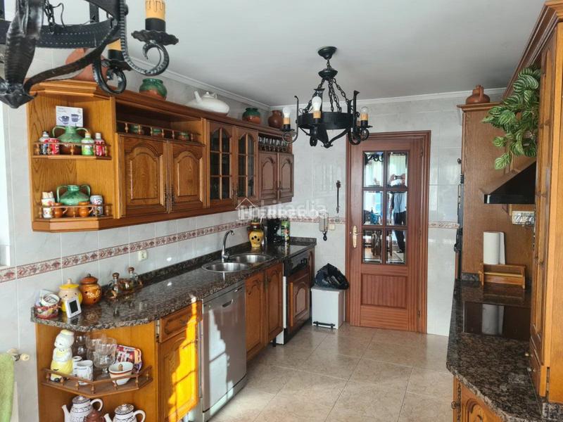 Foto 33a39c4c-2243-44d4-a414-2dec90126a82. Chalet  en venta , 5 dormitorios. en Anguciana