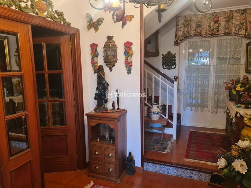 Foto 6eaa8c71-1776-4ecf-ac77-70751587451c. Chalet  en venta , 5 dormitorios. en Anguciana