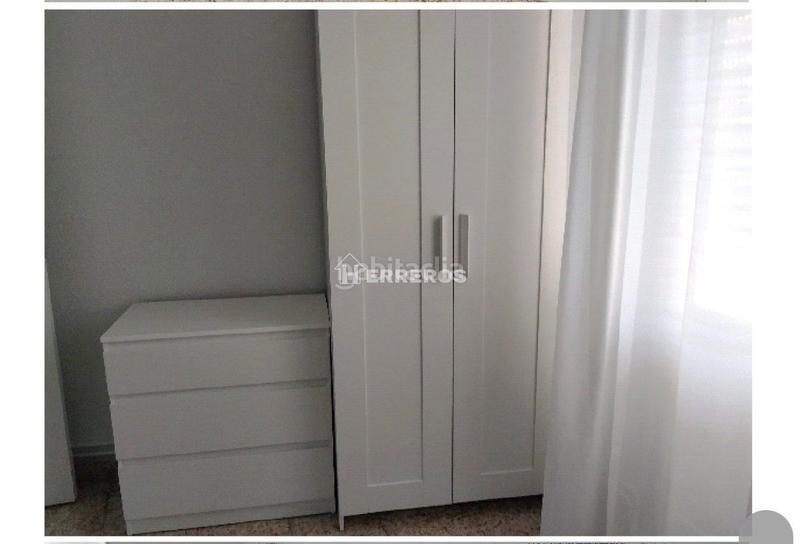Foto f0c26d16-ca03-4757-8fd9-8c12a24515e6. Appartamento con riscaldamento in Oeste Logroño