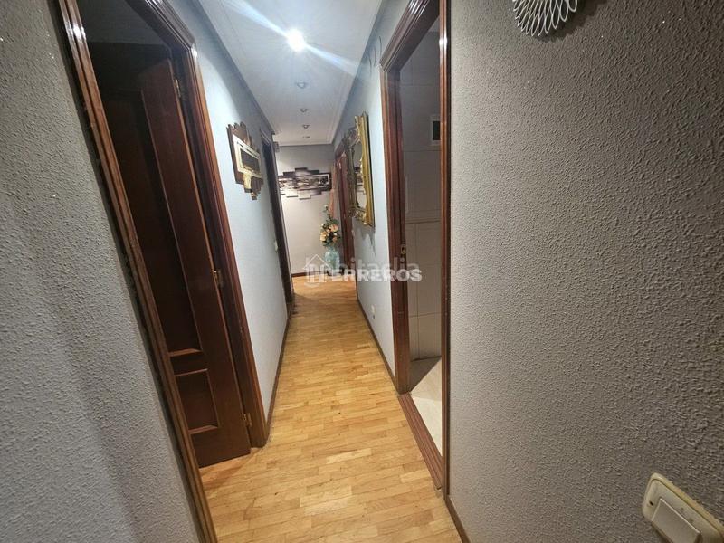 Foto cce13482-4faf-425f-a07a-0f93ac9ed662. Piso  en venta en centro, 3 dormitorios. en Juzgados Logroño