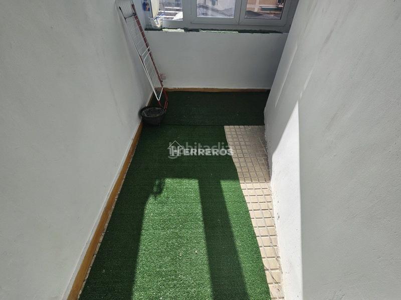 Foto 63ddbae8-7ddf-46af-84df-99667136d079. Apartamento  en venta en vara de rey, 2 dormitorios. en Logroño