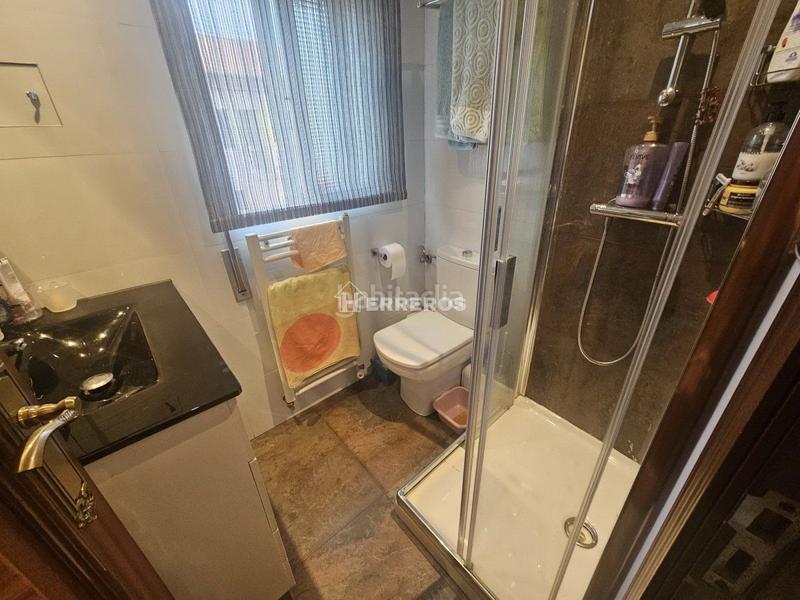 Foto 427d910c-9e11-486c-aa23-481190d9da05. Apartamento  en venta en yage, 2 dormitorios. en Logroño