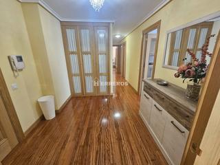 Location Appartement  Marques de larios. Piso en alquiler en cascajos, 3 dormitorios.