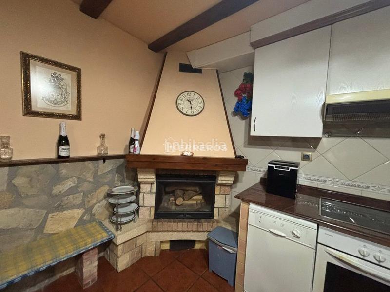 Foto b4ad2cdd-078c-4221-9703-76c4b9663e20. Casa a schiera con riscaldamento parcheggio piscina in Villamediana de Iregua