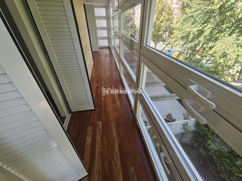Foto 0bd9568f-dde2-4269-a52d-fff168813fd0. Appartement avec chauffage parking dans Oeste Logroño