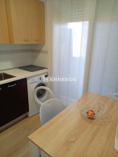 Foto 52c61c9c-f2d9-4f0f-9f88-b66d6ac28020. Apartament amb calefacció aparcament a Lardero