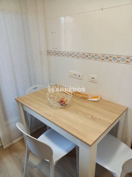 Foto 8fe43d23-ada7-4801-8380-abf2a9ef9ec2. Apartament amb calefacció aparcament a Lardero