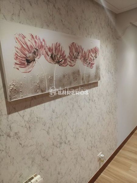 Foto f1fdcd68-bb10-42cc-983c-9dba29d42751. Apartament amb calefacció aparcament a Lardero