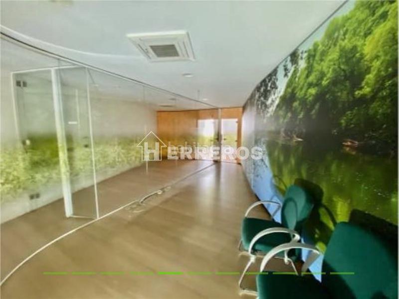 Foto de70a850-2711-40f7-833e-f839abac677e. Büro in Mendavia